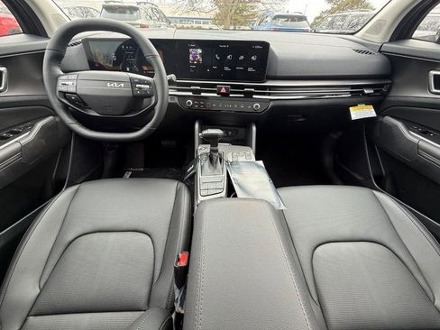 New 2026 Kia Sportage EX FWD image 14