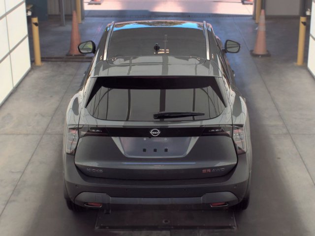 Used 2026 Nissan Kicks SR AWD/4WD image 9