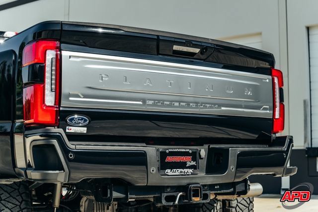 Used 2024 Ford F350 Platinum AWD/4WD image 37