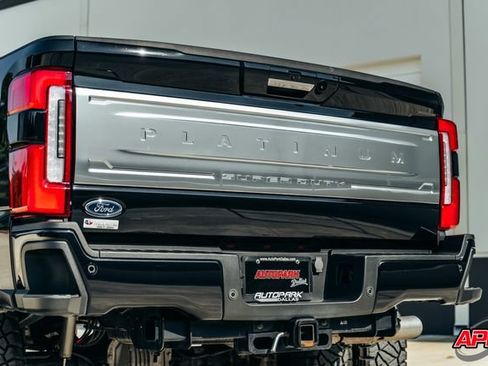 Used 2024 Ford F350 Platinum AWD/4WD image 37