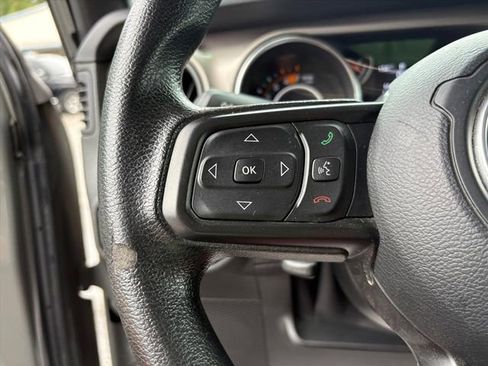 Used 2020 Jeep Wrangler Sport image 12
