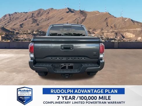 Used 2022 Toyota Tacoma Limited image 5