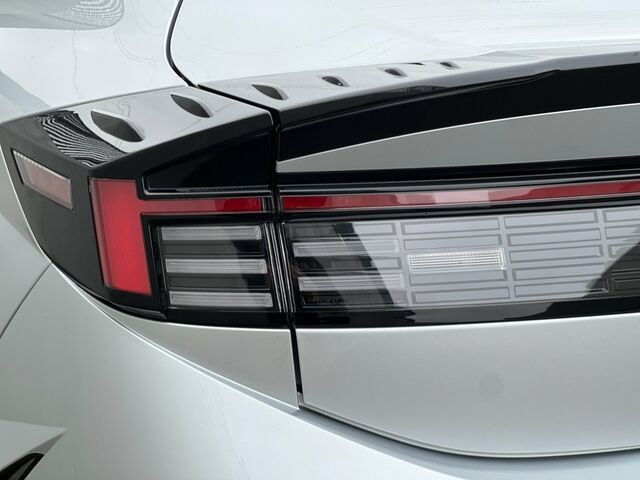 Used 2025 Hyundai Sonata SEL FWD image 32