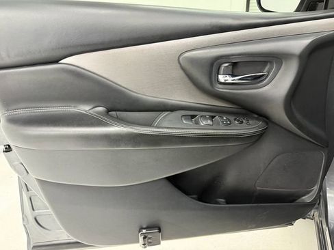 Used 2021 Nissan Murano SV FWD image 29