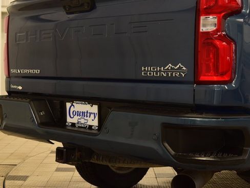 Used 2024 Chevrolet Silverado 3500 High Country w/ Technology Package image 24