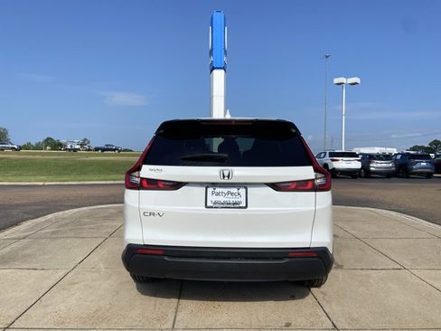 Used 2025 Honda CR-V EX image 10