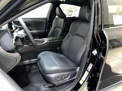 New 2026 Toyota Crown Nightshade image 14