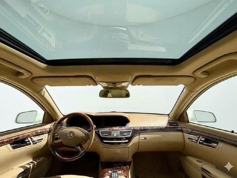 Used 2011 Mercedes-Benz S 550 4MATIC image 19