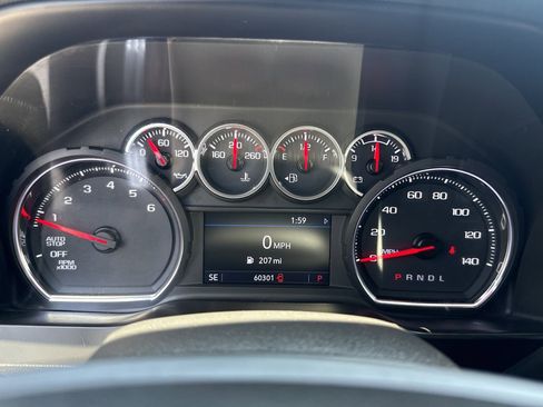 Used 2020 Chevrolet Silverado 1500 LT w/ Convenience Package RWD image 33
