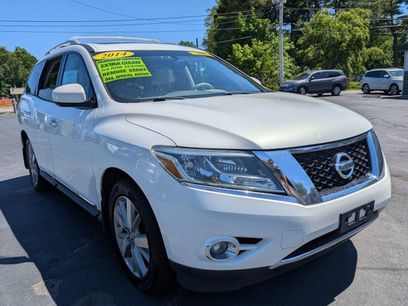 Used 2014 Nissan Pathfinder Platinum w/ Platinum Premium Package