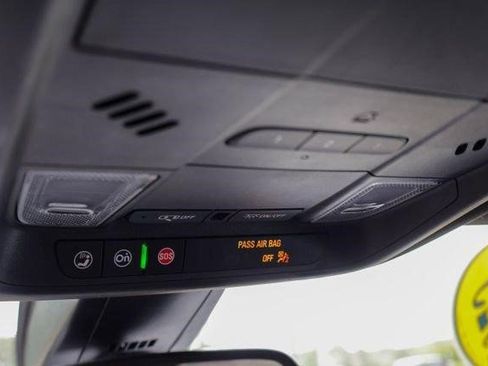 Certified 2025 Chevrolet Blazer RS FWD image 14