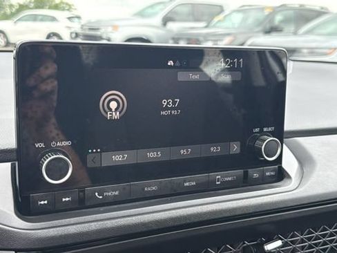Used 2023 Honda Accord EX image 16