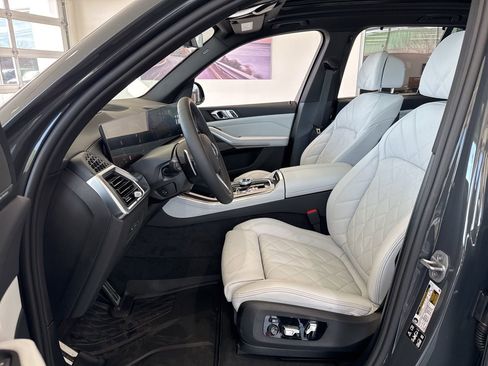 New 2026 BMW X5 M60i image 14