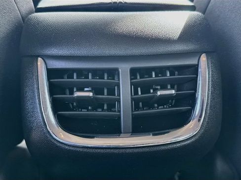 Used 2024 Chevrolet Malibu LT FWD image 24