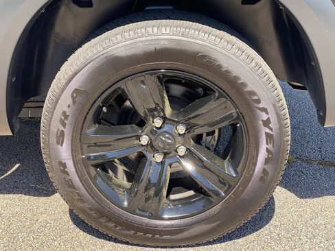 Used 2024 RAM 1500 Classic Warlock RWD image 15
