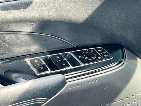 Used 2025 Cadillac Lyriq Sport RWD image 18