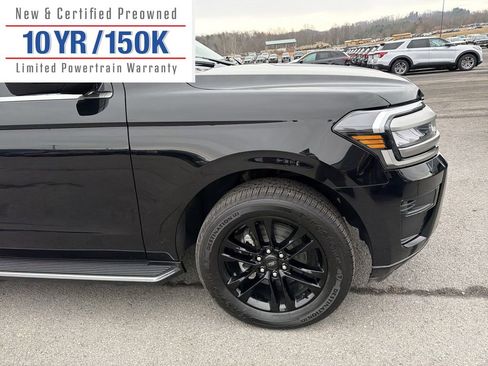 Used 2023 Ford Expedition Max XLT image 4