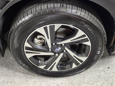 Certified 2024 Subaru Crosstrek 2.0i Premium image 10