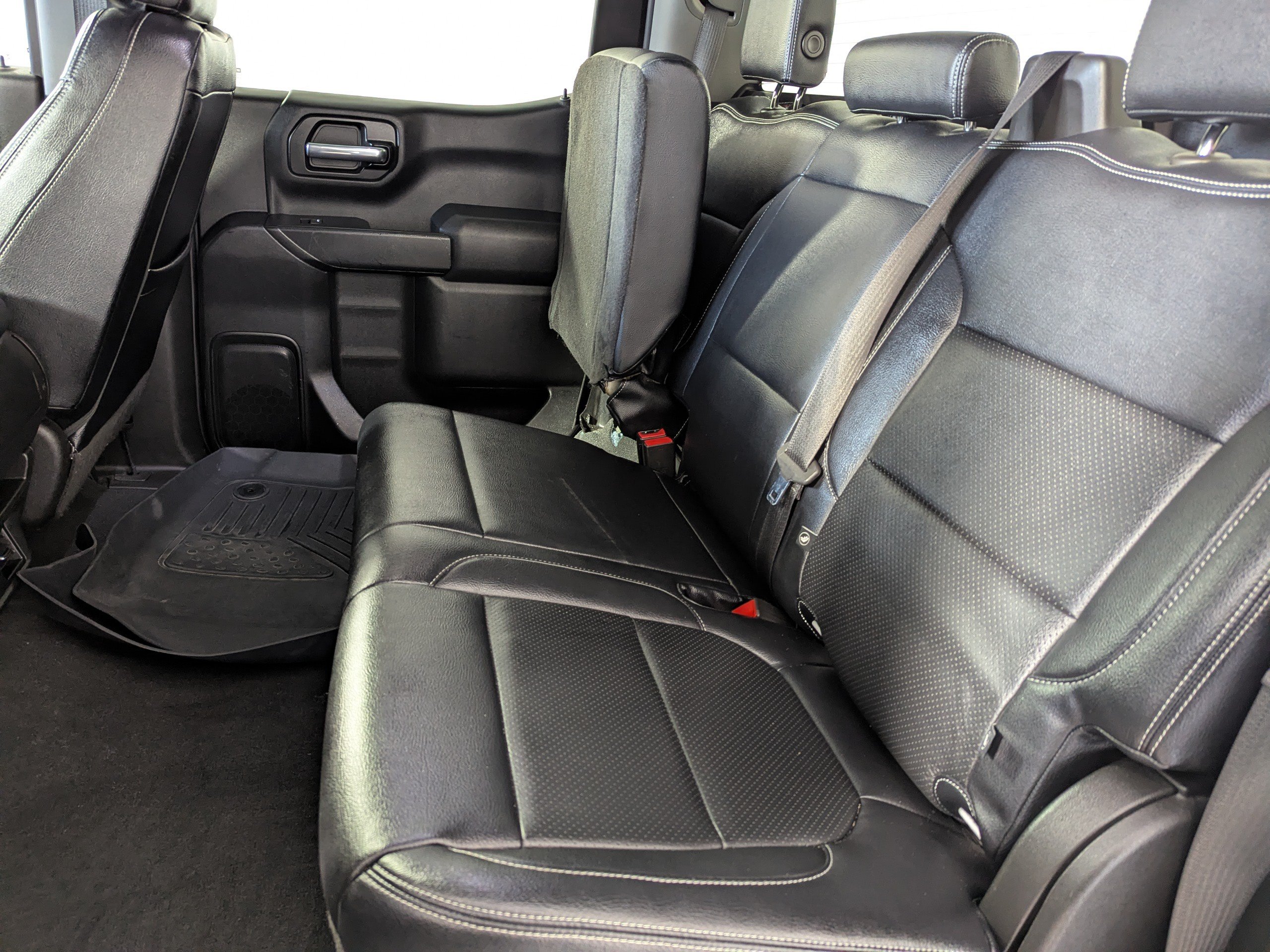 Used 2021 Chevrolet Silverado 1500 Custom Trail Boss AWD/4WD image 16