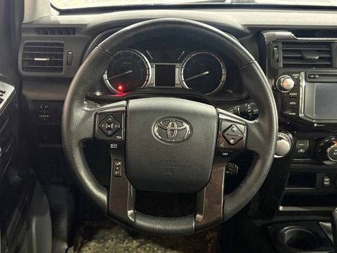 Used 2019 Toyota 4Runner TRD Off-Road Premium image 19