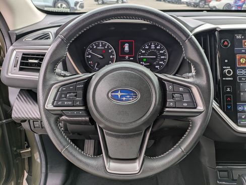 Used 2025 Subaru Ascent Premium AWD/4WD image 19