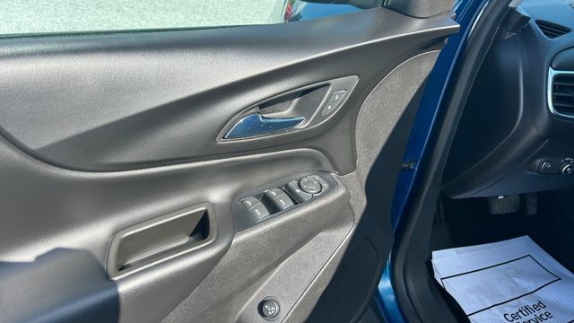 Used 2019 Chevrolet Equinox LT w/ Sun & Navigation Package AWD/4WD image 13
