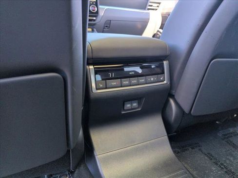 Used 2025 Lexus GX 550 w/ Accessory Package (2T) image 24