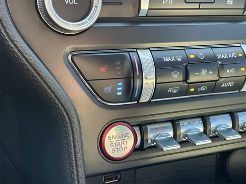 Used 2020 Ford Mustang GT Premium image 35