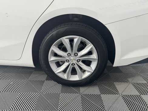 Used 2024 Chevrolet Malibu LT FWD image 13