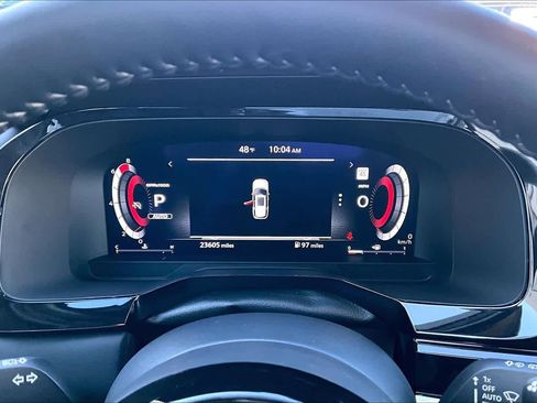 Used 2024 Nissan Pathfinder Platinum w/ Cargo Package image 23