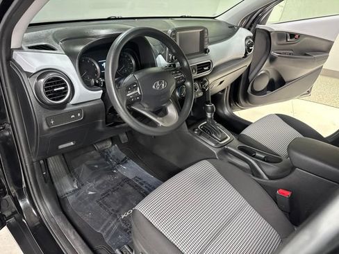 Used 2019 Hyundai Kona SE AWD/4WD image 8
