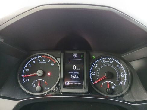 Used 2021 Toyota Tacoma SR w/ SR Convenience Package image 11