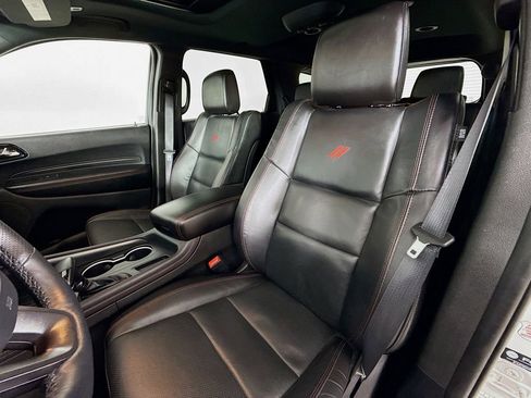 Used 2025 Dodge Durango GT image 24