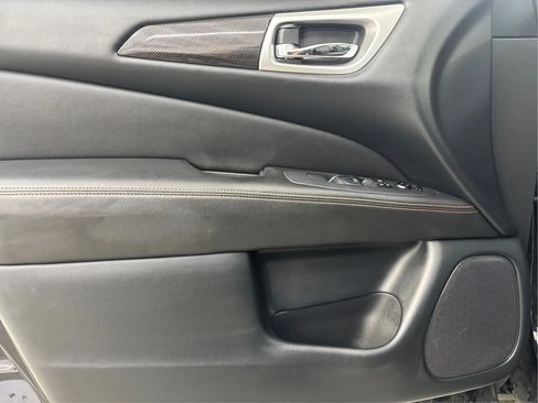 Used 2019 Nissan Pathfinder SV w/ Rock Creek Edition AWD/4WD image 25