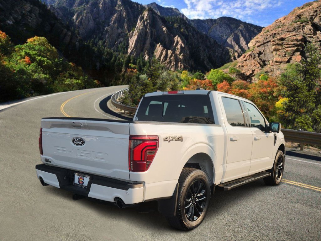 Used 2025 Ford F150 Lariat AWD/4WD image 3