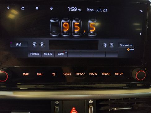 Used 2022 Kia Forte GT-Line w/ GT-Line Technology Package FWD image 25