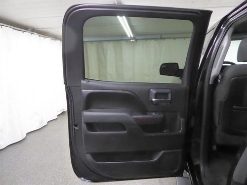 Used 2015 GMC Sierra 1500 SLE image 27