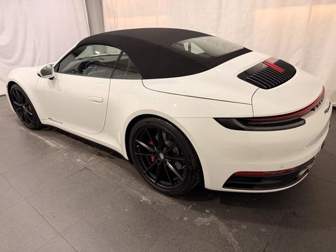 Certified 2020 Porsche 911 Carrera 4S image 3