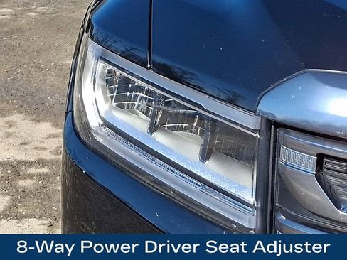 Used 2023 GMC Acadia AT4 w/ Technology Package image 12