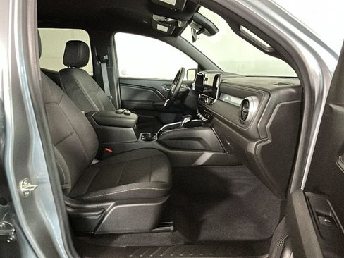 Used 2024 Chevrolet Colorado LT w/ LT Convenience Package AWD/4WD image 31