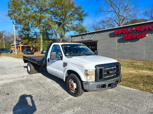 Used 2008 Ford F350 XL image 2