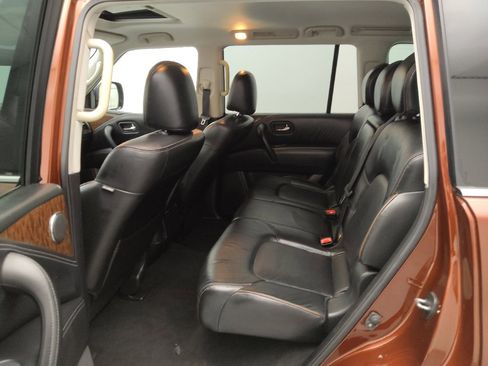 Used 2018 Nissan Armada SL w/ Moonroof Package AWD/4WD image 18