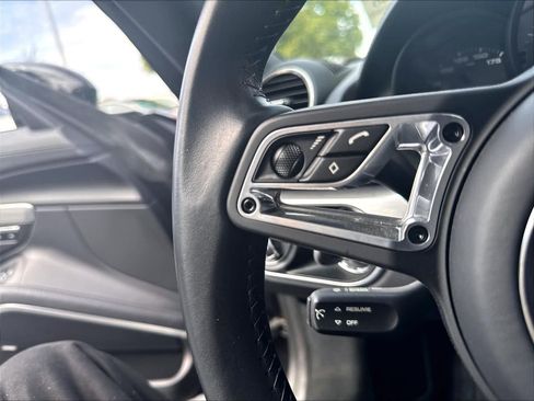 Used 2024 Porsche 718 Cayman RWD image 13