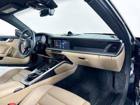 Used 2020 Porsche 911 Carrera S RWD image 29