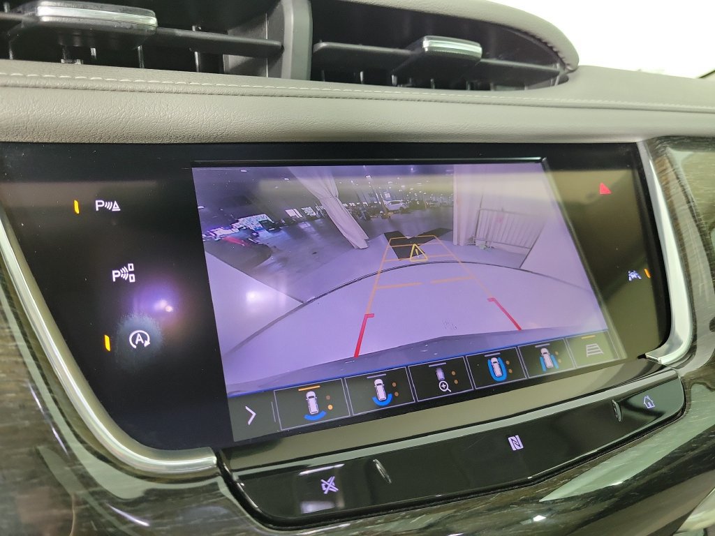 Used 2020 Cadillac XT6 Premium Luxury FWD image 29