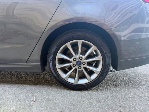 Used 2018 Ford Fusion Energi SE image 43