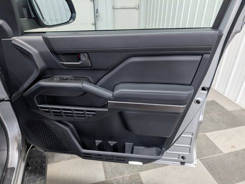 Used 2025 Toyota 4Runner SR5 image 26