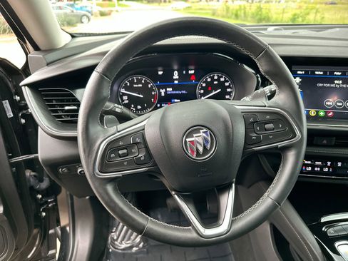 Used 2023 Buick Envision Essence image 25