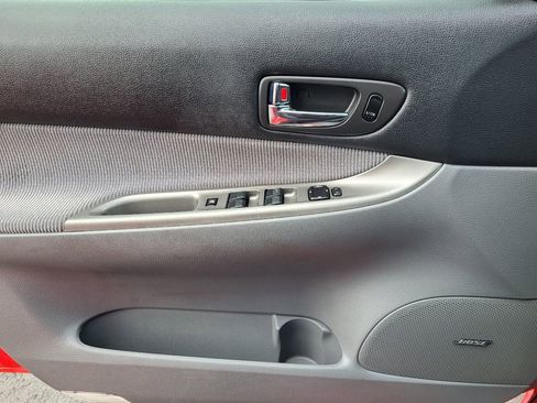 Used 2004 MAZDA MAZDA6 s w/ Bose Audio Pkg image 12