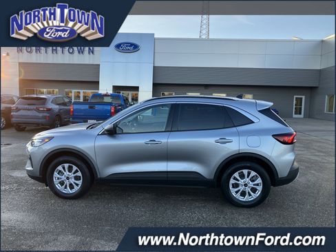 Used 2024 Ford Escape Active w/ Tech Pack #1 image 1